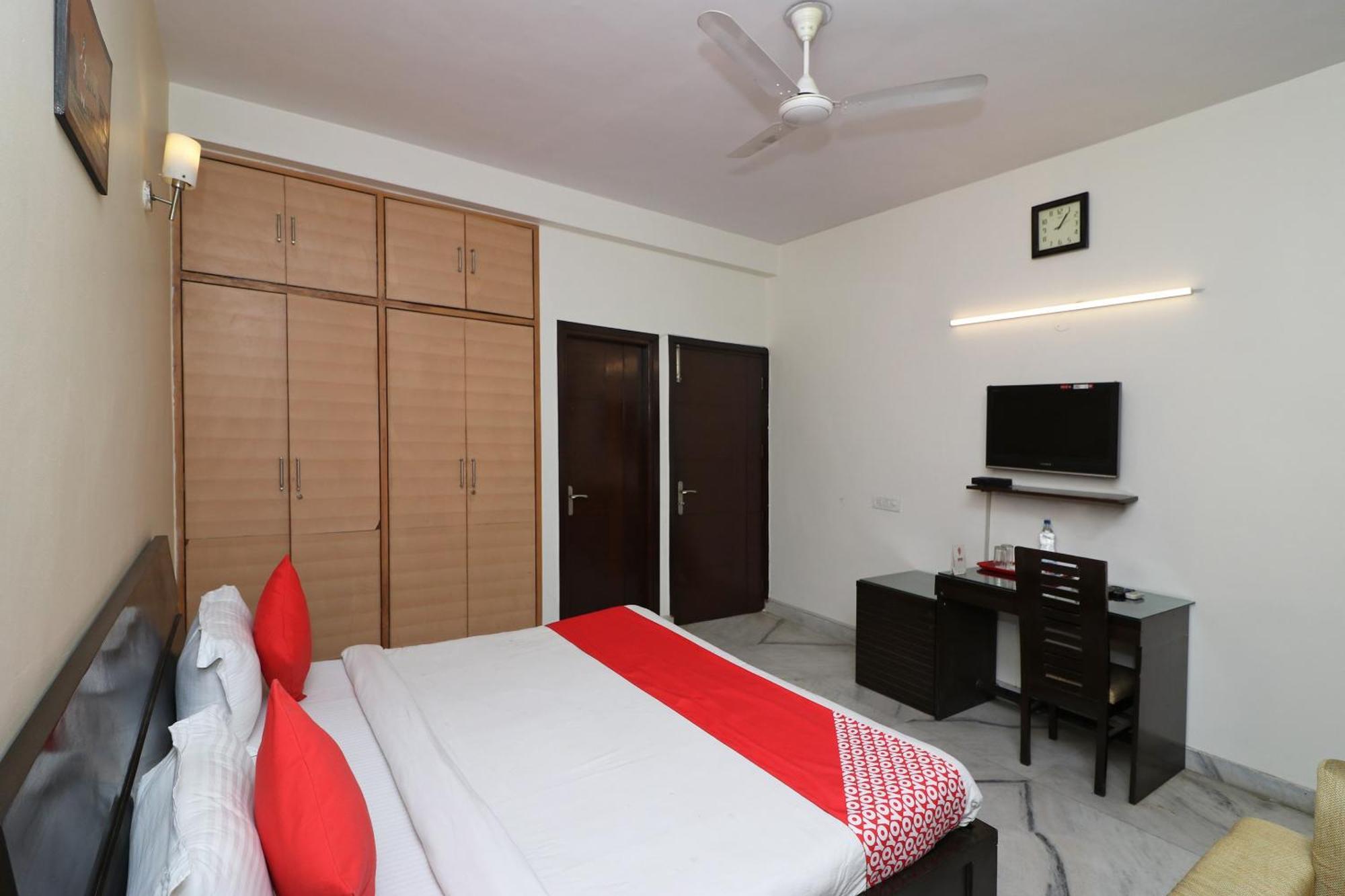 Hotel O Aravali Residency Gurgaon Luaran gambar